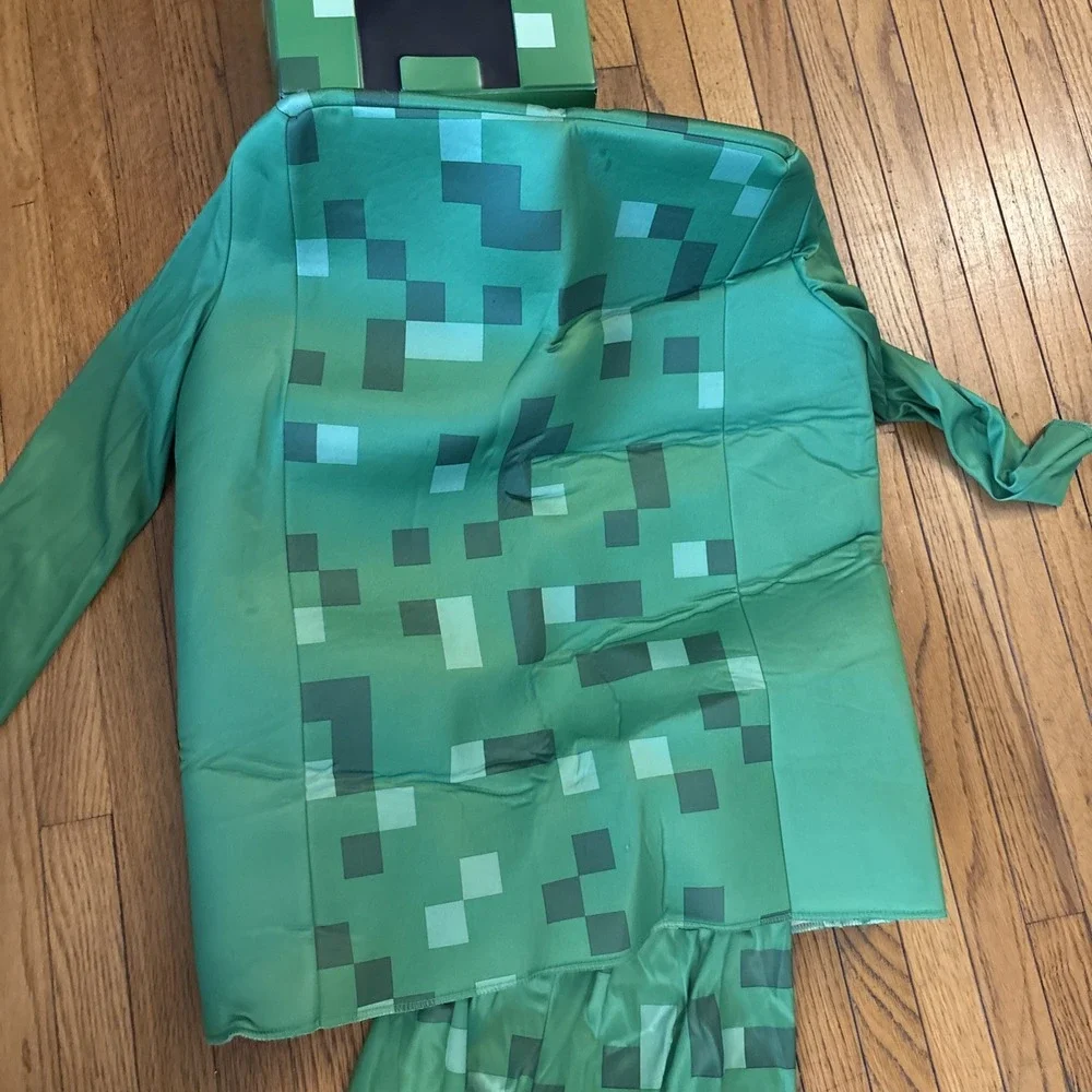 2017 Minecraft Halloween Creeper Youth L 10-12 Jumpsuit, Mask & Pants Costume